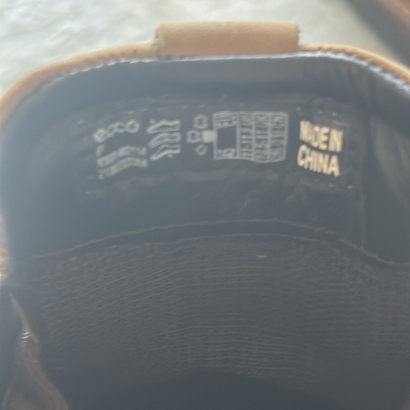 Mens ECCO Gortex Boot - Picture 3 of 7